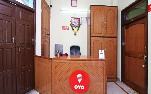 OYO 12691 Hotel Green Leaf