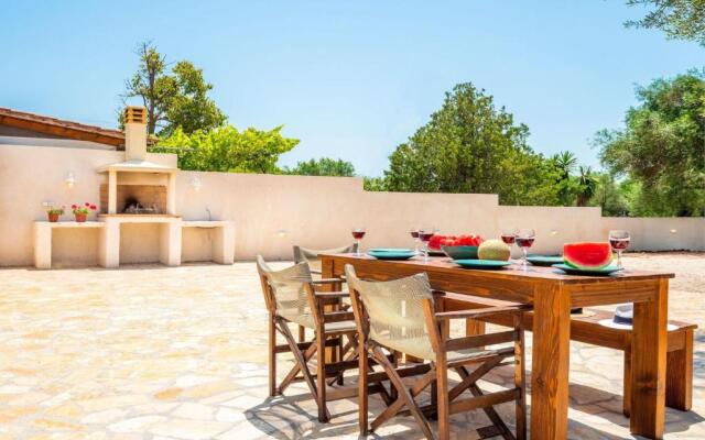 Beach Villa Joanna by MediterraneanVillas