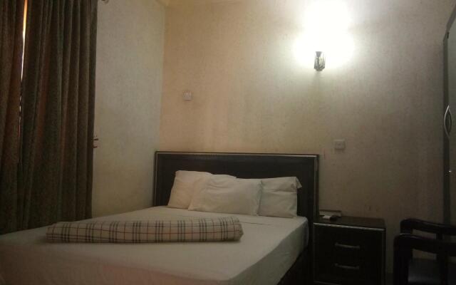 Rila Muam Castle Hotel