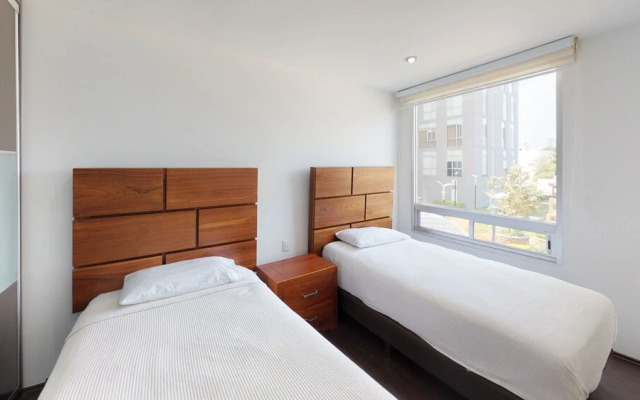 Comfortable and Trendy Apartment 2C