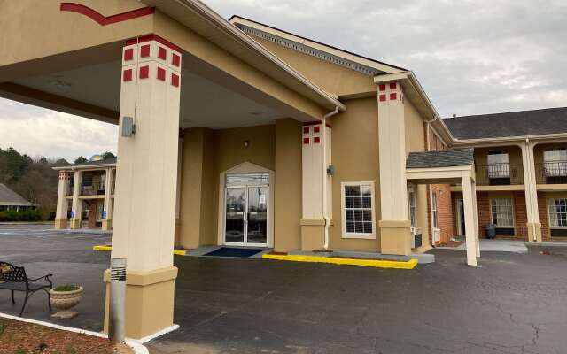 Super 8 by Wyndham Covington