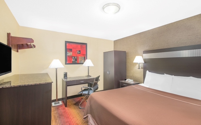 Days Inn By Wyndham Brooksville/Dade City