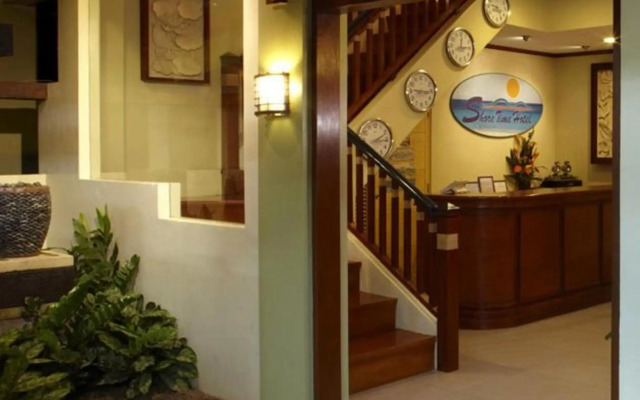 Shore Time Hotel