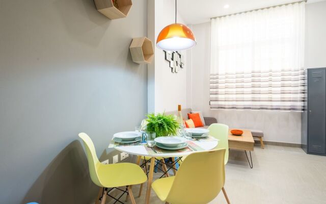 Lovely & Quiet City Center Apartment