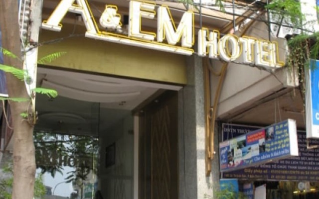 A & Em 150 Le Thanh Ton Hotel