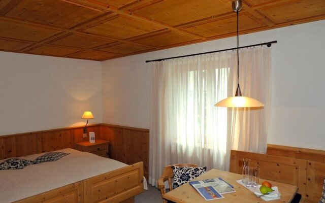 Hotel Engiadina