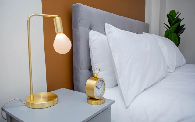 Nest Easy - Alpha House