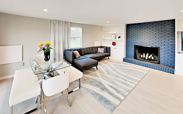 Los Escondidos - 2 Br Home