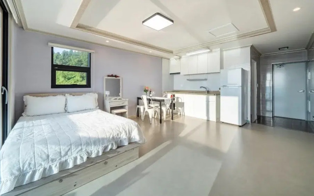 Yeosu Wayo Ocean View Pension