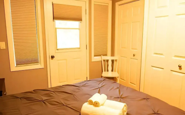 Cozy Cabin in the Forest