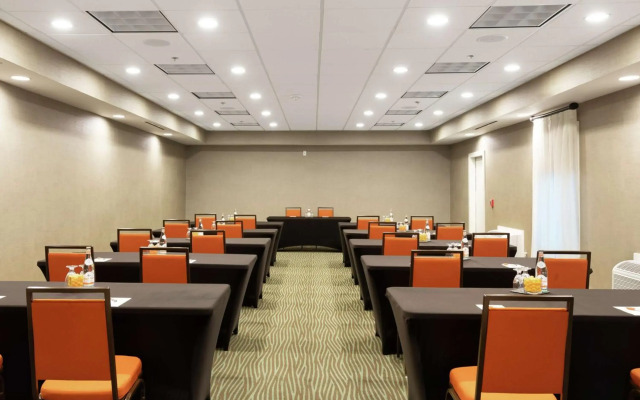 DoubleTree by Hilton Hotel Galveston Beach
