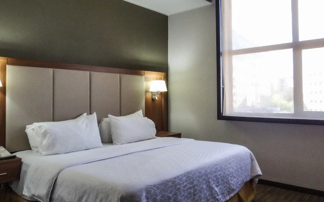 Holiday Inn Express Mexico Santa Fe by IHG
