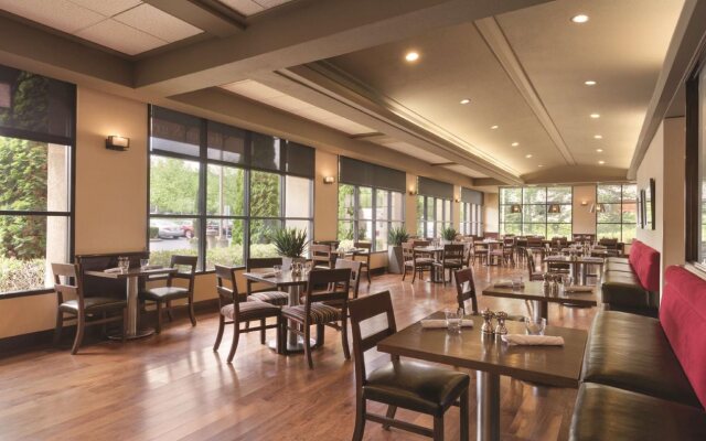 Radisson Hotel Seattle Airport