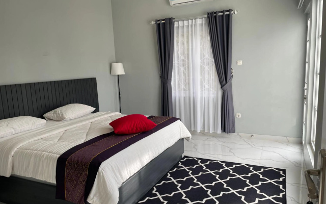 Eton Asia Kota Bunga Villas – Guest Rooms – Cipanas