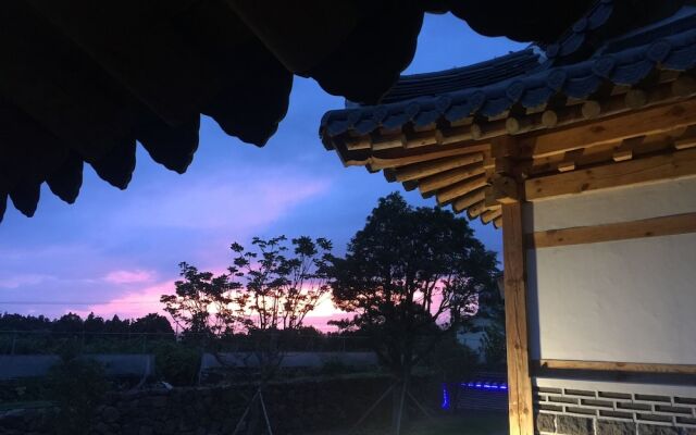 Canopus Resort Pension