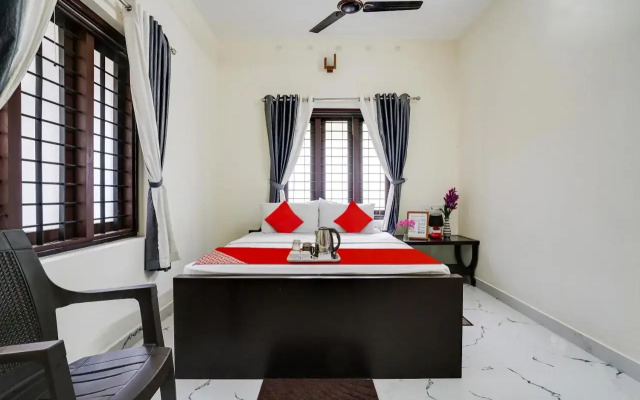 Oyo Flagship 702272 Vaishnavam Residency