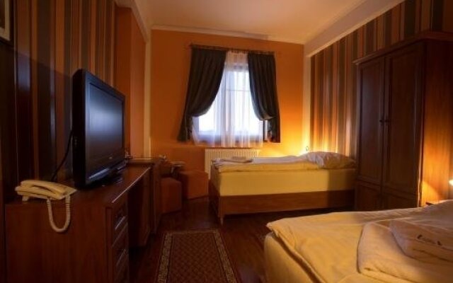 Hotel Tevel