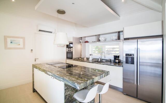Dream Villa Orient Bay 570