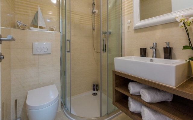 Lovely Villa Studio Apartment With Swimming Pool