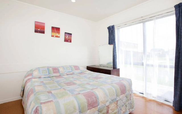 Accommodation Te Puna