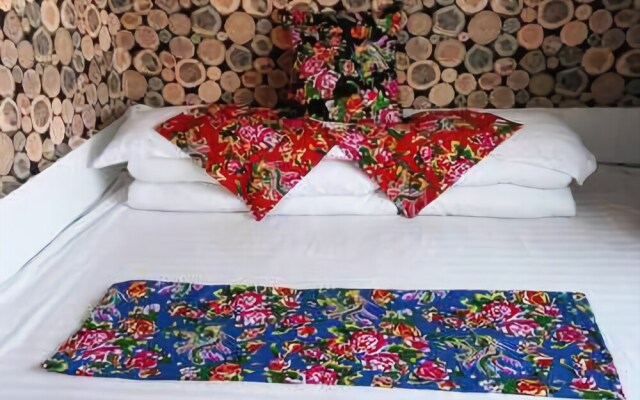 Wuchang Xuegu Another Home Hotel