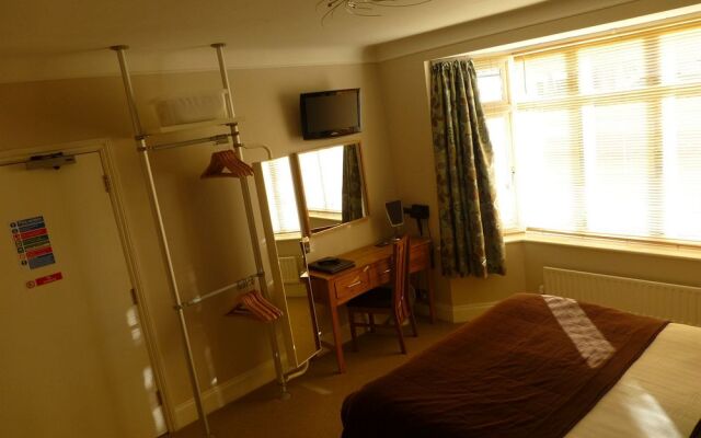 Waters Reach Guest House