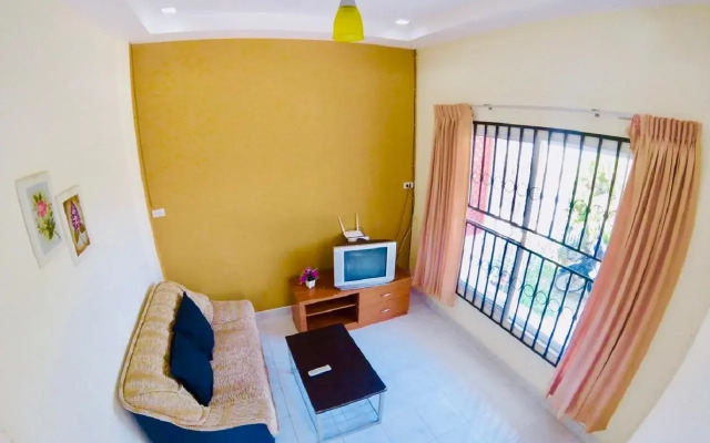 Beach Village House CH2