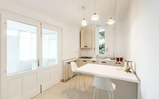 Secret Garden - Suites & Apartments