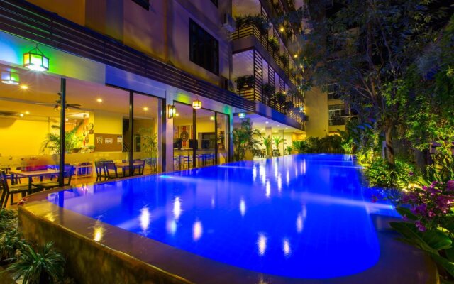 Chiang Mai Waroros Boutique Hotel