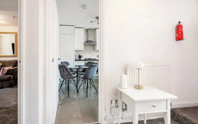Spacious London stay -3 Bedroom property