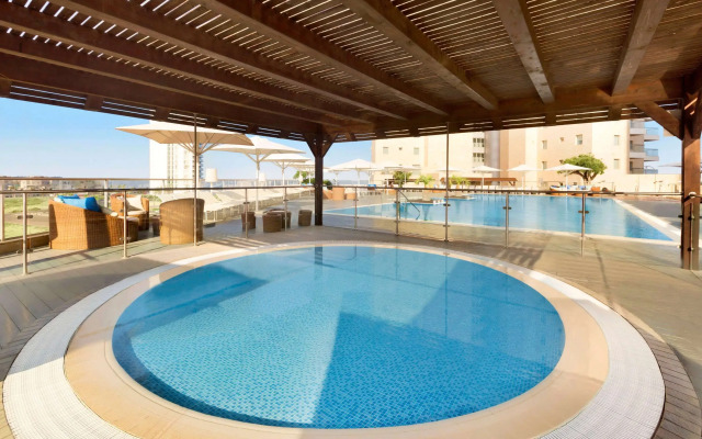 Ramada Hotel & Suites by Wyndham Netanya