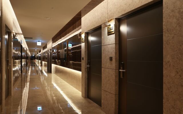 Gimpo Hotel M Tower