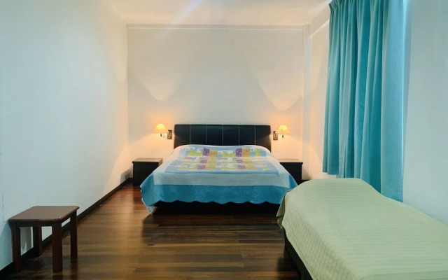 OYO 90036 Eagle Wood Garden