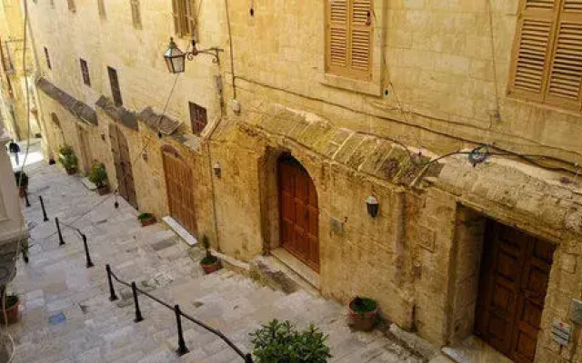 Valletta Townhouse