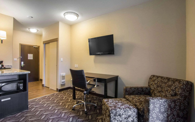 Comfort Inn & Suites