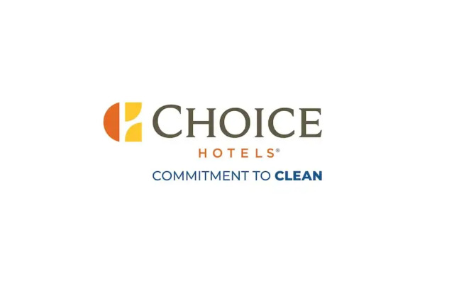 WoodSpring Suites Chicago Addison