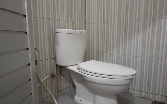 Oyo 2037 Kost Oteng Syariah