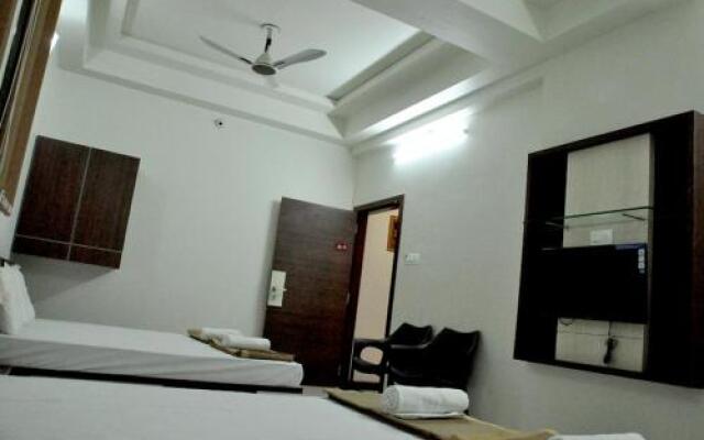 Hotel Indrani