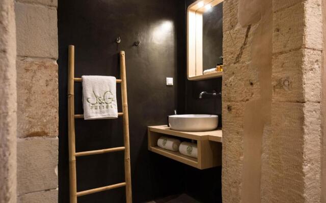 J&G Suites