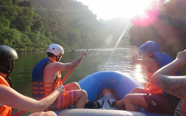 Grand Selva Lodge & Tours