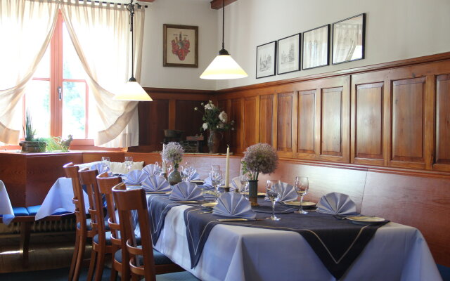 Landgasthof Hotel zum Hirschen