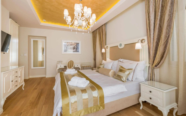 Piazza Heritage Hotel