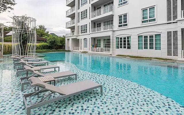 Summer Huahin Condo Pool View by Dome