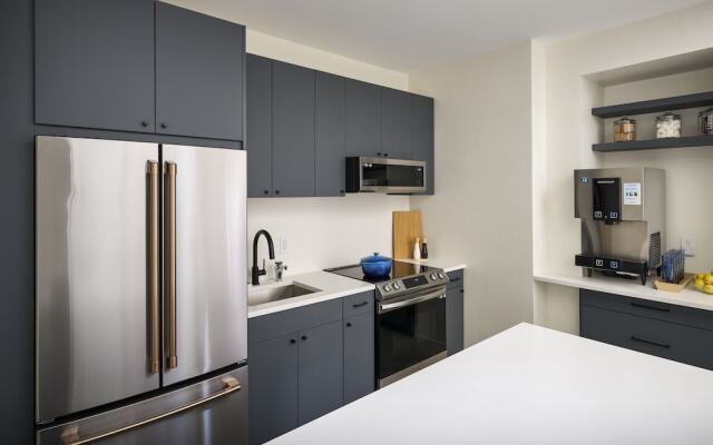 The Neighborhood Hotel-New Buffalo