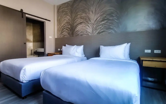 The Riva Vientiane Hotel