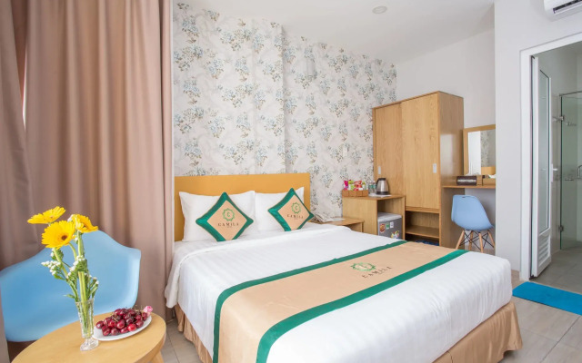 Camila Airport Hotel