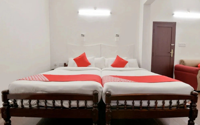 AAR Palmyra Regency by OYO Rooms
