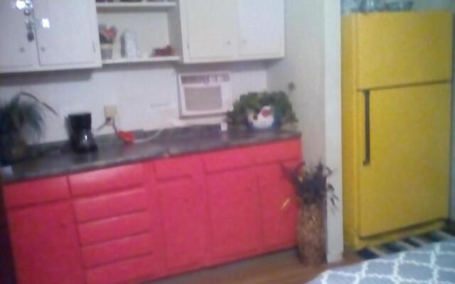 Vacation HomeStay Rental Rooms