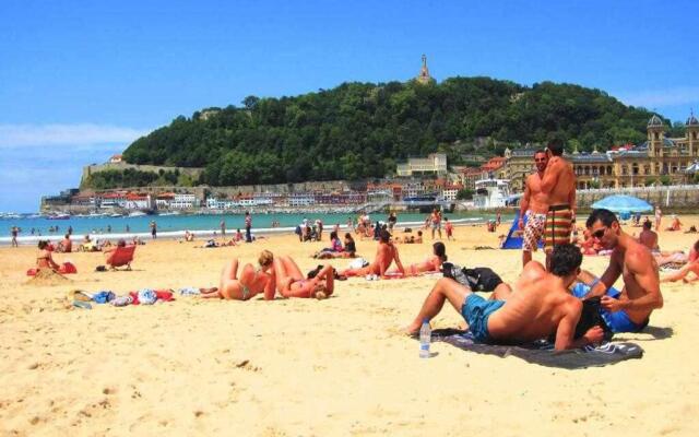 The Best in San Sebastian PRIVATE ENTRANCE & TERRACE