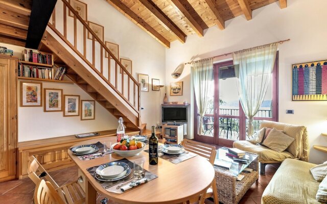 Grotten Loft in Toscolano Maderno